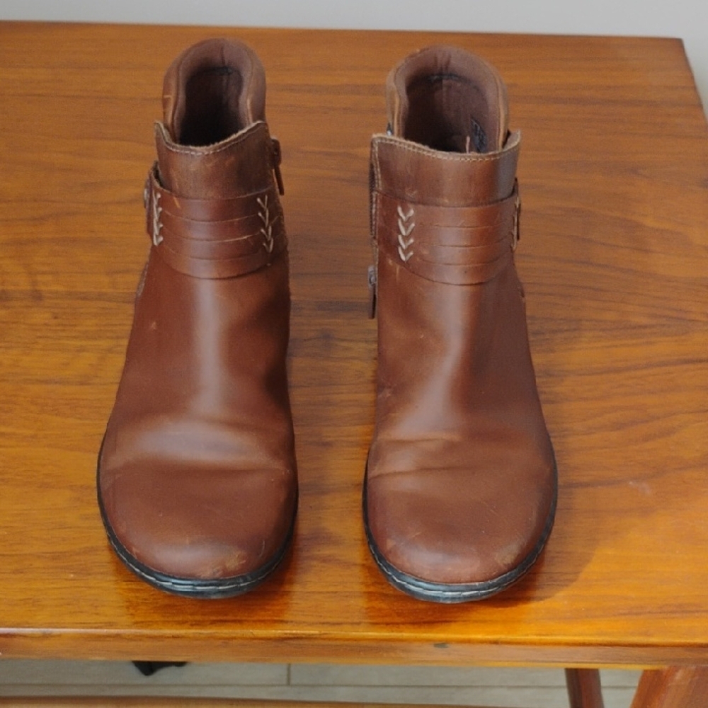 Clarks Cora Rae Ankle Boots Dark Tan Leather Women's Size 9